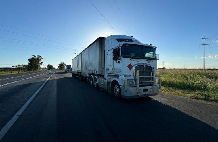 環至美美國卡車派送服務特色：大件 / 重貨運輸無壓力